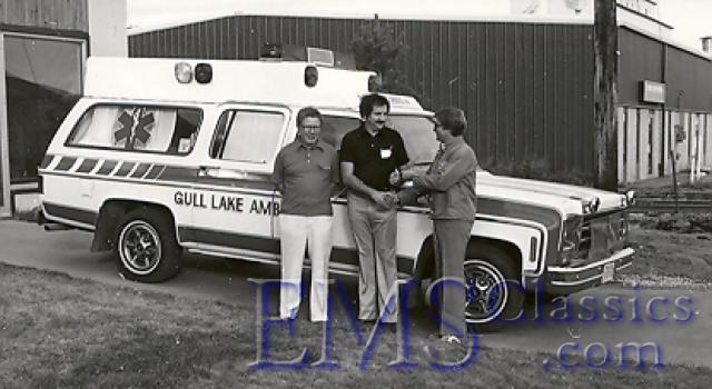 00146A011979CrestlineGMSuburban,CanoraSKtradesoldtoGullLakeSK.jpg