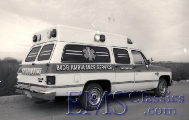 00324A01,1981GMSuburban,builtforValleyview,thenBuddied,thensoldtoLacLaBicheAB.jpg