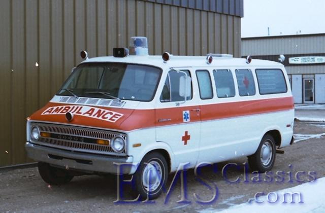 00325A1973Dodge,GoldLineorAmbucraftInnisfail,FlagstaffCountyABtradesoldtoCentralButteSK.jpg