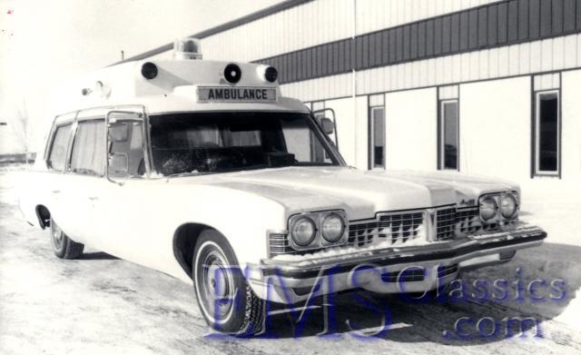 00451A1973SuperiorPontiac,StettlerABconsignmentreturnedtoStettler.jpg