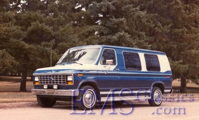 00552LV011983Ford.jpg