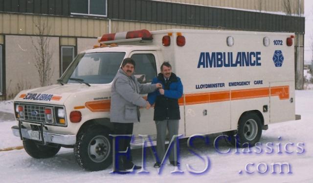 00876RM01,EdmontonABbodyon1986Ford,LloydminsterSK.jpg