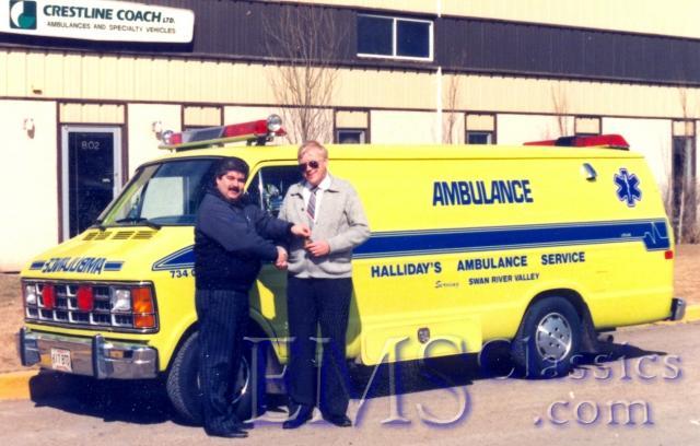 01185A011988Dodge,Hallidays,SwanRiverMB.jpg