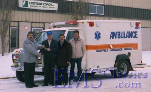 01227S01,1988Ford,MaryfieldSK.jpg