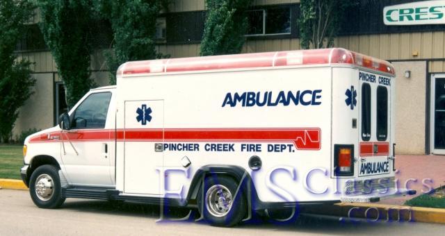 02464NE011996Ford,PincherCreekAB.jpg