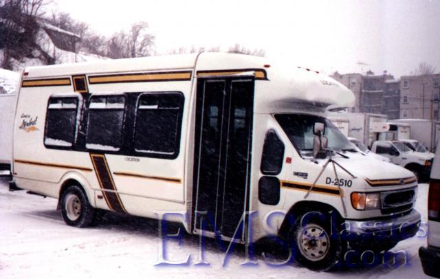 04007B1998StarTransFord,SunlinkTravel,MontrealQC.jpg
