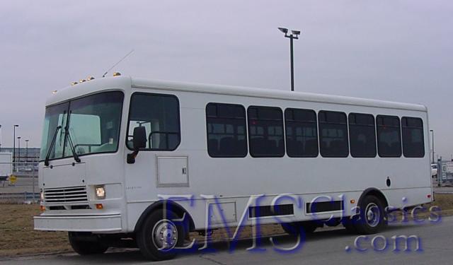 05060B012001Goshenfreightliner,PrinceEdwardTours,CharlottetownPE.JPG