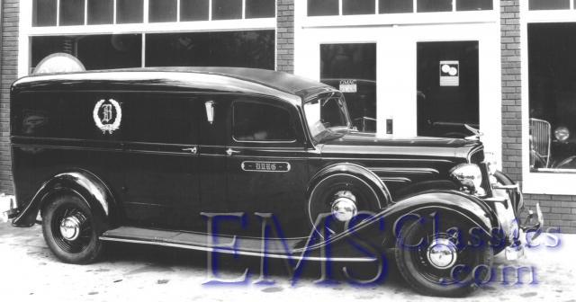 1934Chevroletservicecar,builderunknown,photoWaltMcCall.jpg