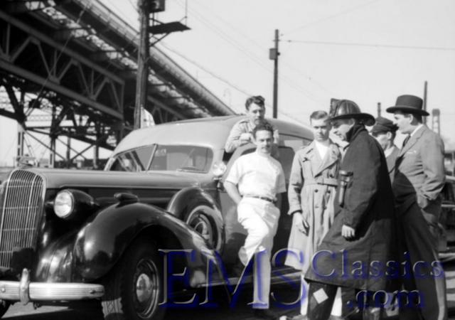 1936MitchellCadillac,MontrealFD,phMartinHarvey.jpg