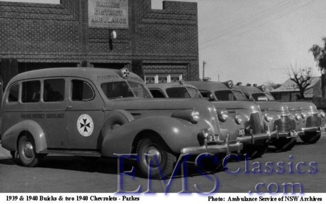 1939Buick,1940Chevrolet,Parkes,NSW,Australia,BuickCarClubofAustraliax.jpg