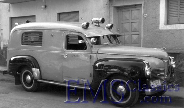 1941Dodge,CordobaHillsArgentina,photoWaltMcCallcomp.jpg