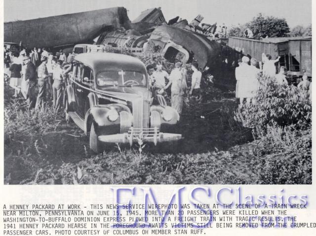 1941HenneyPackard,MiltonPA,photoTheProfessionalCar77.jpg
