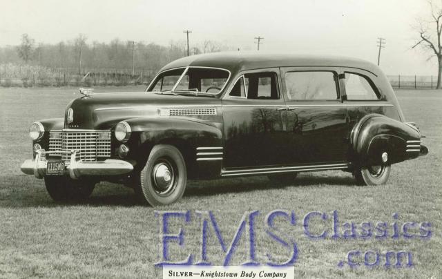 1941SilverKnightstownCadillac,frontglassmissing,photoDrRogerWhite.jpg