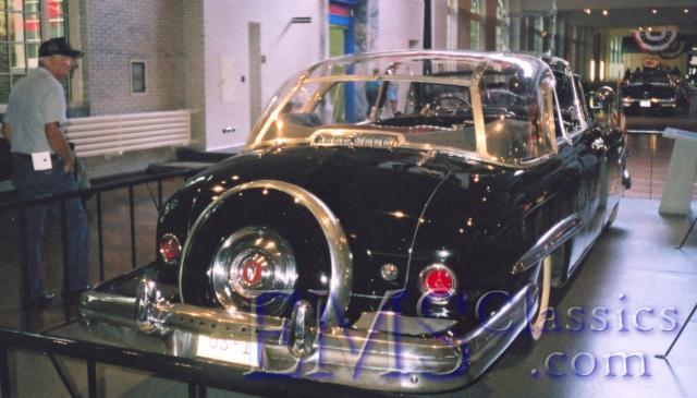 1950Lincoln02,PresidentsTrumanEisenhower,HenryFordMuseum,DetroitMI.jpg