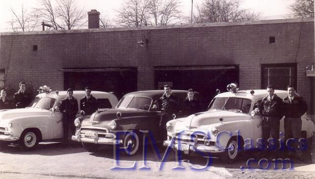 1952Chevrolets,1950Chevrolet,WindsorON,photoLenLanglois.jpg