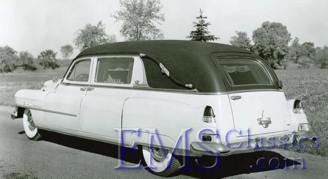 1952SuperiorCadillac02HearsephotoDrRogerWhite.jpg