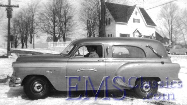 1953JLittlePontiac,SmithFH,HarrowON,photoWaltMcCall.jpg