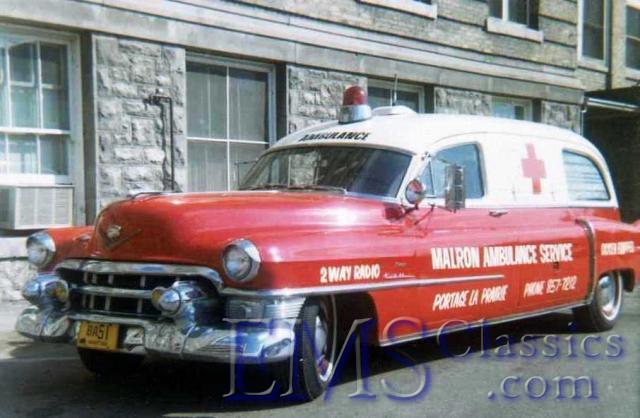1953MeteorCadillac,notereardoorliftsup,PortageLaPrairieMB,photoTerryLange.jpg