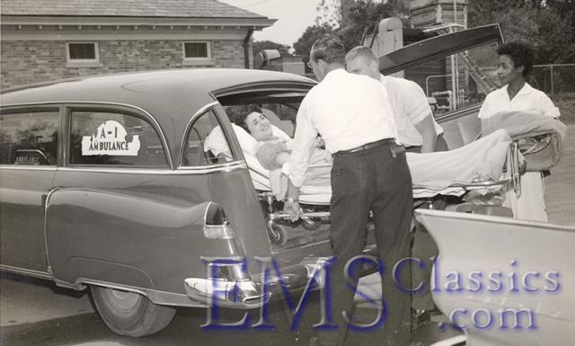 1953SSCadillac,A1Ambulance,WacoTX,photoJimMoshinskie.jpg
