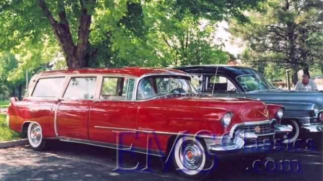 1955SSBroadmoorCadillacSightseeingCoach02DenverPCSmeet.jpg