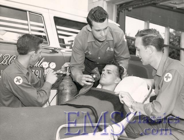1956Dodge,ABCAmbulance,WindsorON,photoLenLanglois.jpg
