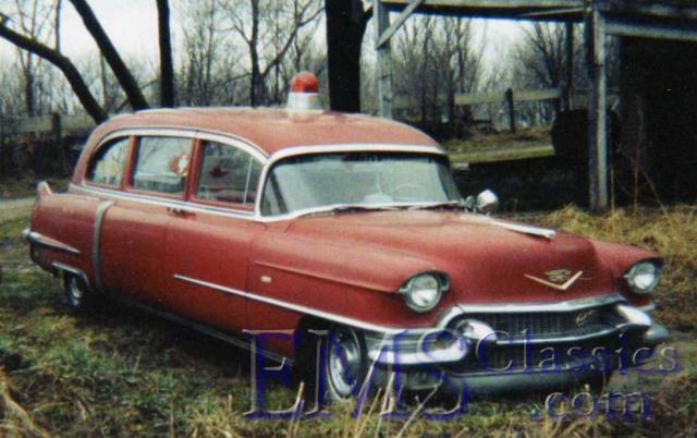 1956SuperiorCadillac,NekoosaWI,photoSteveLoftin.jpg
