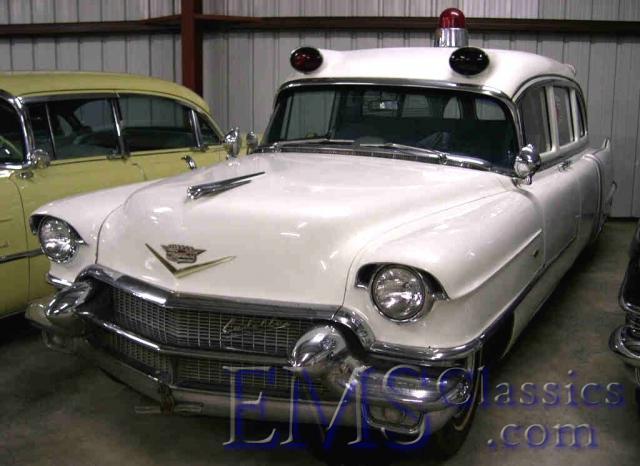 1956SuperiorCadillac,carphotoJimJordan.jpg