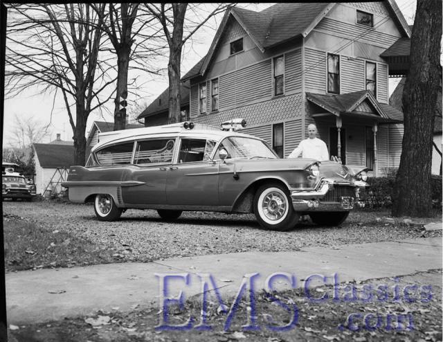 1957SuperiorCadillac,KalamazooRLittoncopy.jpg