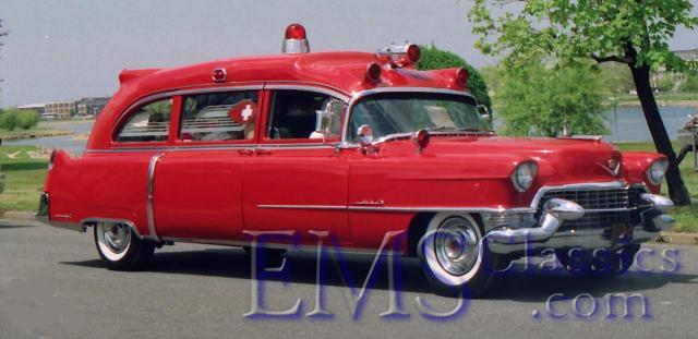 1957SuperiorCadillac,MoonachieNJ,RLitton.jpg