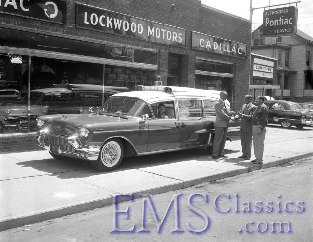 1957SuperiorCadillac,PeekskillNY.jpg