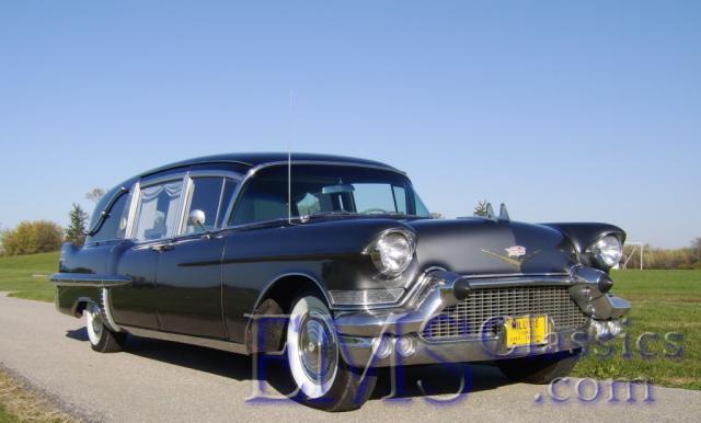 1957SuperiorCadillac01,exWatsekaIL,photoTimFantin.jpg