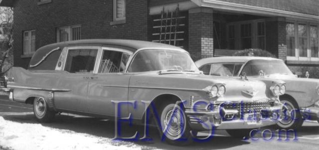 1958SuperiorCadillac,TowersFH,StThomasON,photoWaltMcCall.jpg