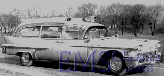 1958SuperiorCadillac,phJohnMcCarthy.jpg