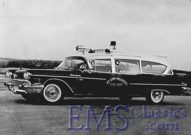 1958SuperiorCadillacMtAiryMD,phRichLitton.jpg