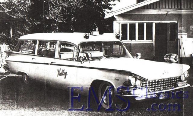1959CometBuick,ValleyAS,CA,photoLouFarah.jpg