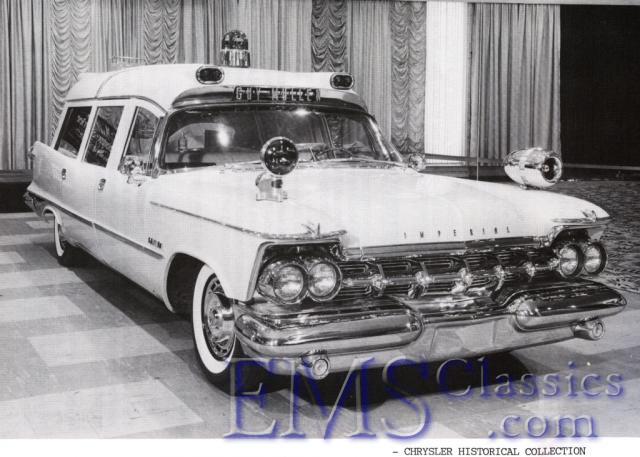 1959CometImperial02,GuyMullen,StLouisMO,photoTheProfessionalCar99comp.jpg