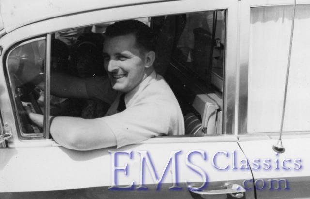 1960SuperiorPontiac,MalcolmStanley,phBTaylor.jpg