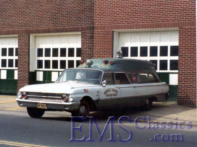 1961SiebertFord,BradleyBeach.jpg