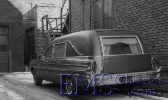 1962CotnerBevingtonOldsmobile,DetoitMIUndertakersService,photoWaltMcCall.jpg