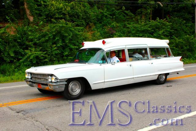 1962MillerMeteorCadillac,PutnamValleyVolunteerAmb.Corp,RLitton.jpg