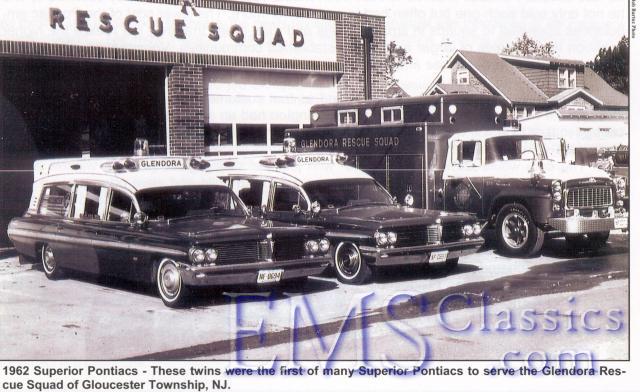 1962SuperiorPontiacs,GloucesterNJ,photoBobbartozTheProfessionalCar128.jpg