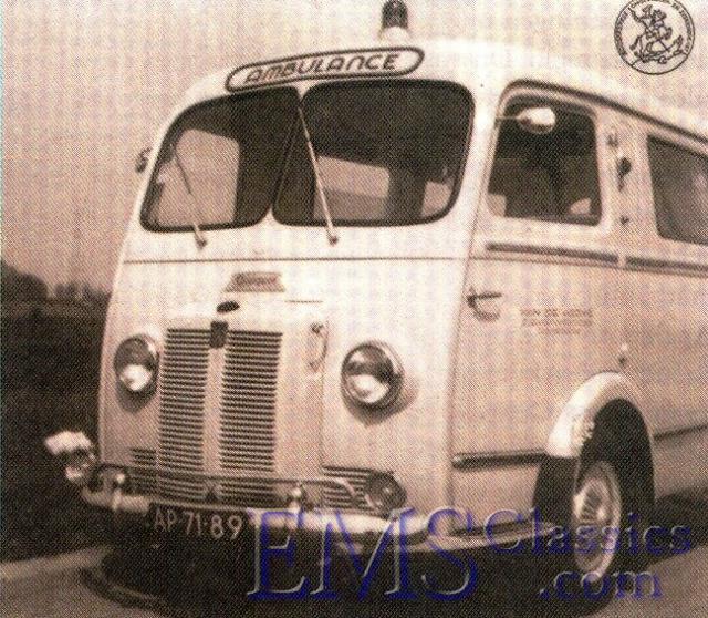 1963Peugeot,RotterdamNetherlands,photoAmbulanceNAJuly2000x.jpg