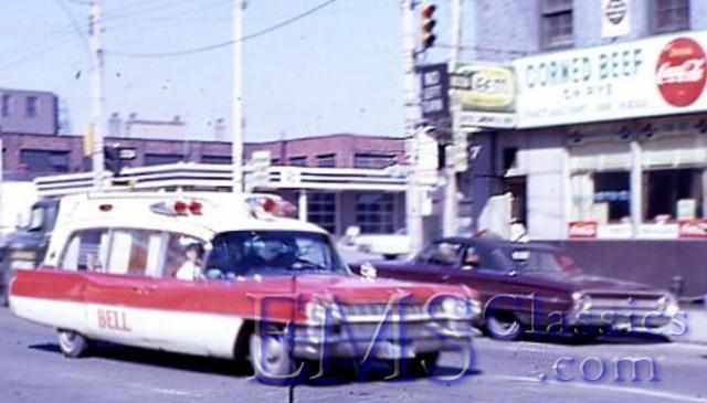 1963SuperiorCadillac,TorontoON,photoBruceNewton.jpg