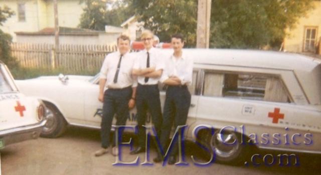 1964SuperiorPontiac,Gary,ErnieOzarko,Jim,PrinceAlbertSK,photoBonnieOzarko.jpg