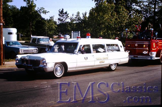 1965MillerMeteotCadillacVienna,AngeloPaterson,Litton.JPG