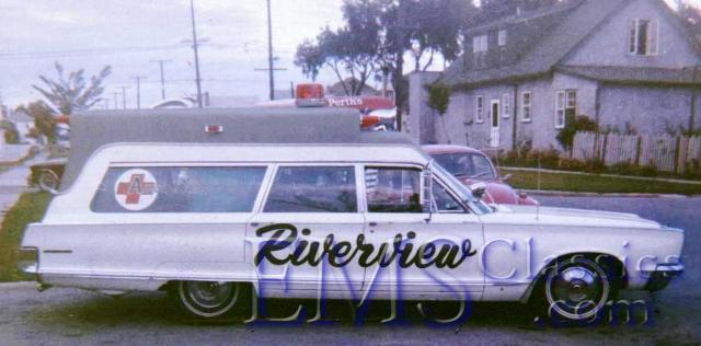 1966Chrysler01,WinnipegMB,photoTerryLange.jpg