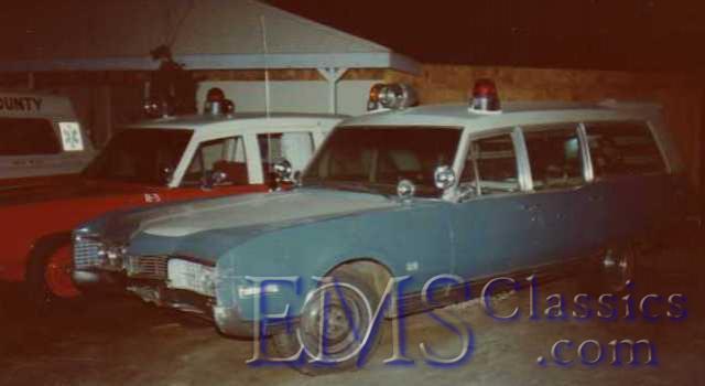 1967CotnerBevingtonOldsmobile,TriCounty,RidgecrestCA,photoSteveLoftin.jpg