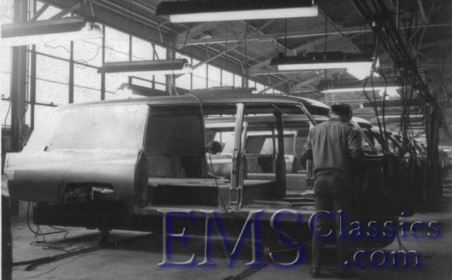 1970SSbodiesinfactory,photoWaltMcCall.jpg