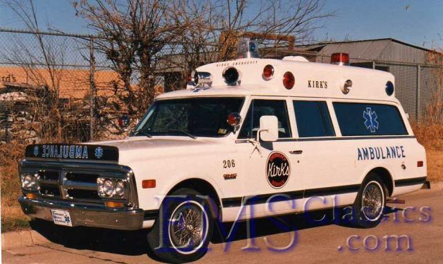 1971GMCSuburban,KirkAS,LawtonOK,photoSteveLoftin.jpg