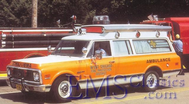 1971SSChevroletSuburban,WestChicagoIL,photoTheProfessionalCar114.jpg